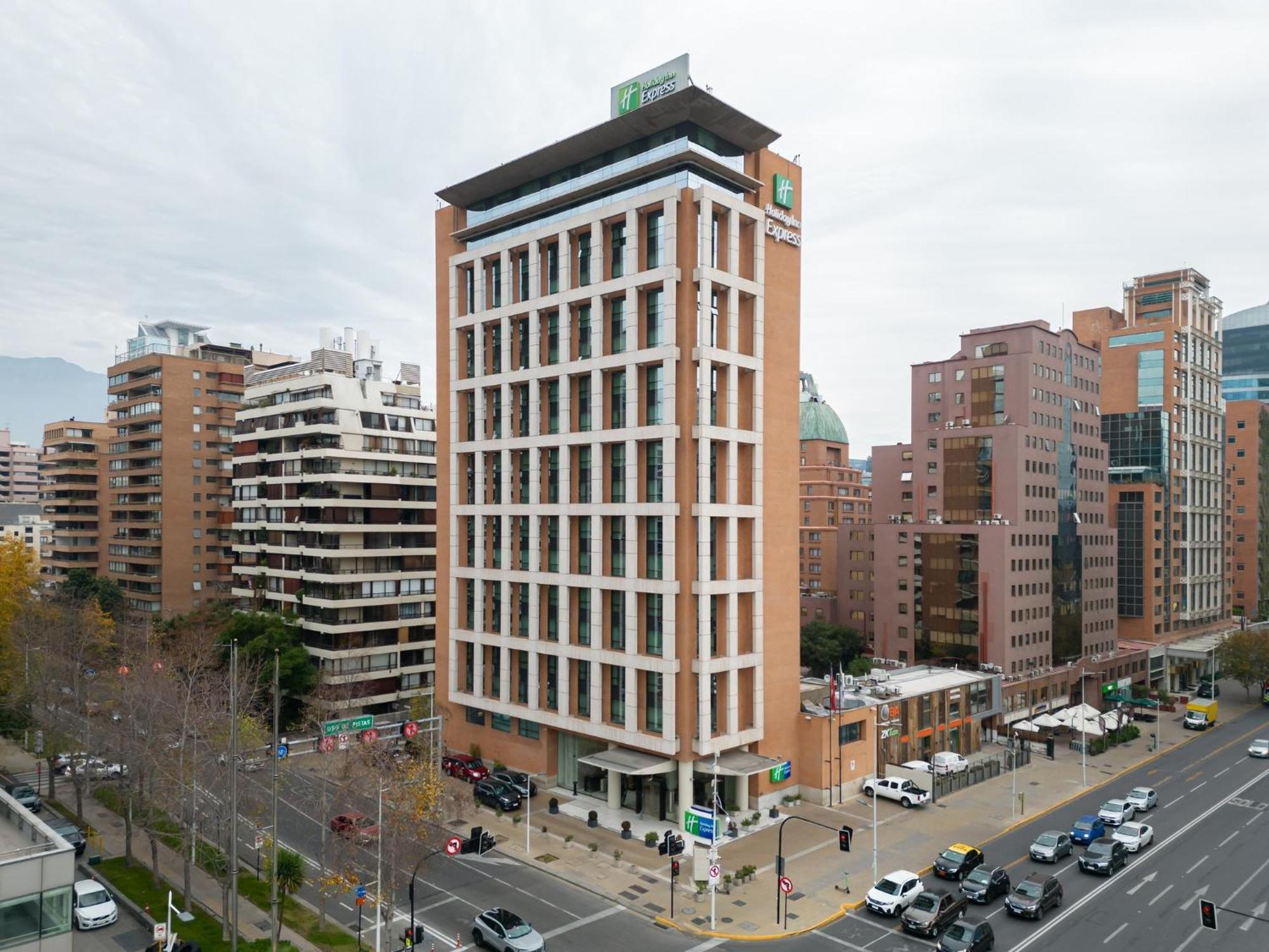 Holiday Inn Express Santiago Las Condes By Ihg Ngoại thất bức ảnh
