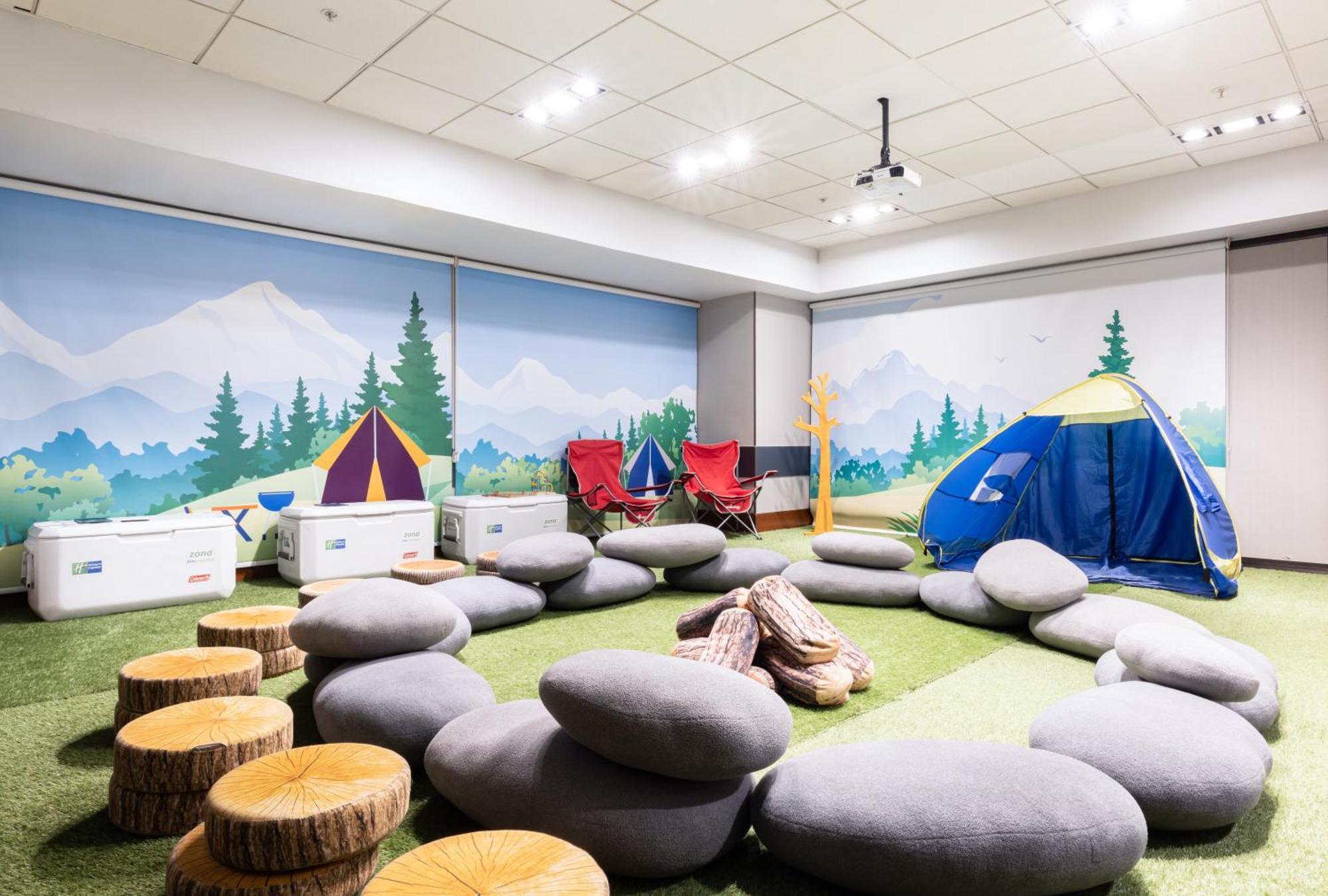 Holiday Inn Express Santiago Las Condes By Ihg Ngoại thất bức ảnh